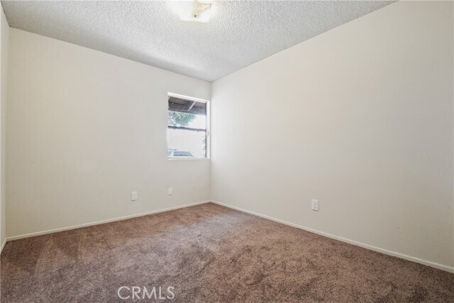 Foto del edificio - 3214 Locust Ave