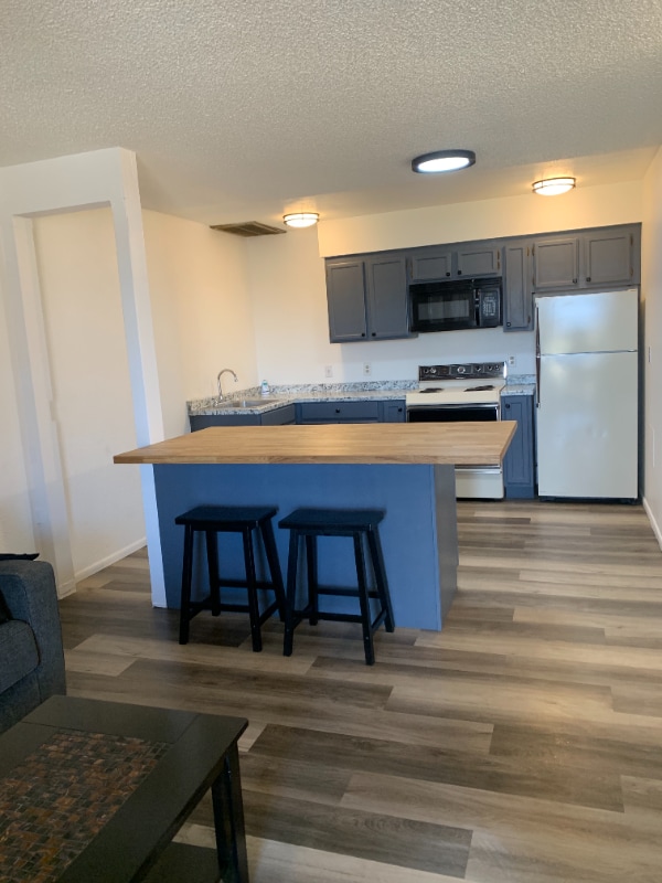 Building Photo - 1001 Tower Butte Dr