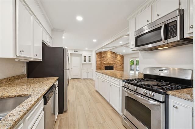 Foto del edificio - 6348 Berwyn Ln