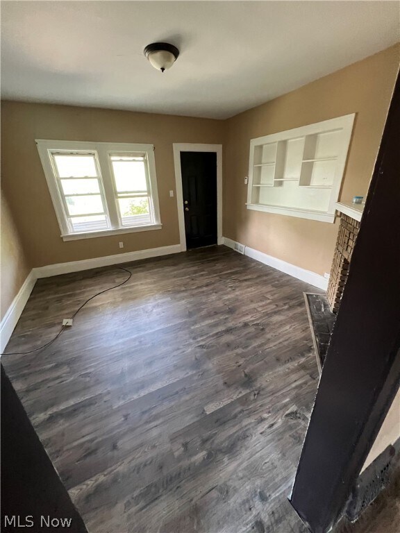 Foto del edificio - 1007 Nathaniel Rd