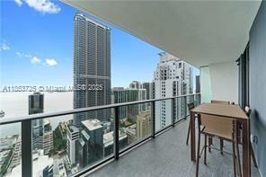 Building Photo - 1010 Brickell Ave