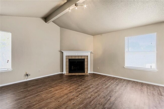 Foto del edificio - 1220 Orchard Park Cir