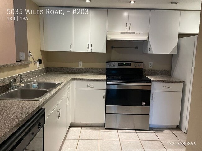 Building Photo - 5035 Wiles Rd
