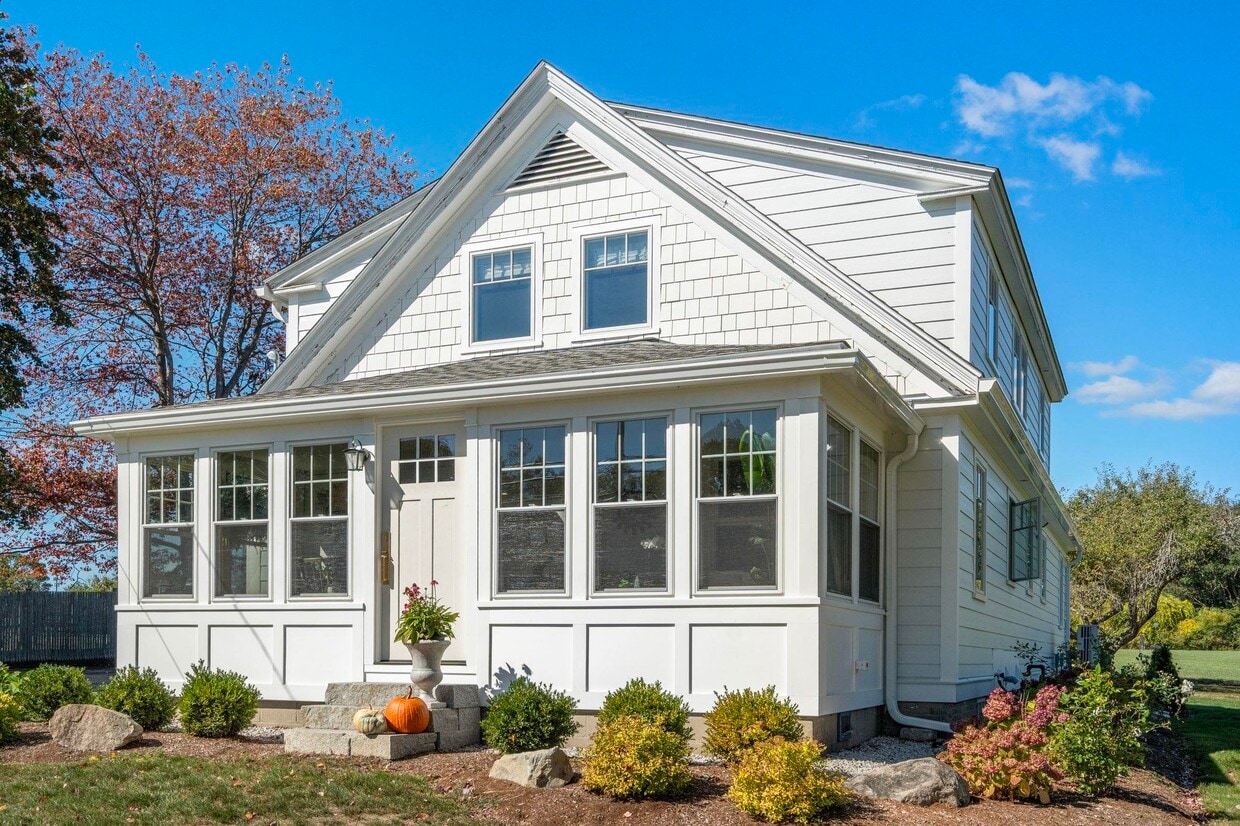 Foto principal - 335 Central Rd