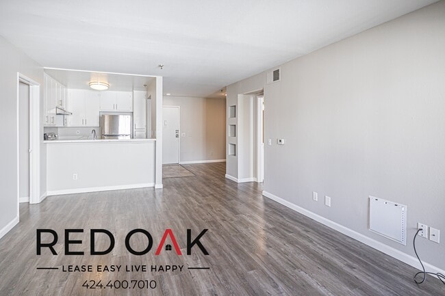 Foto del edificio - 6700 Franklin Pl
