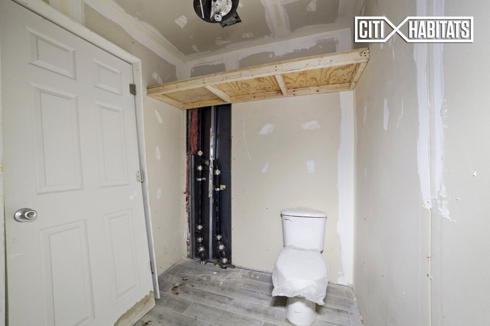 Foto del edificio - 503 Dekalb Ave