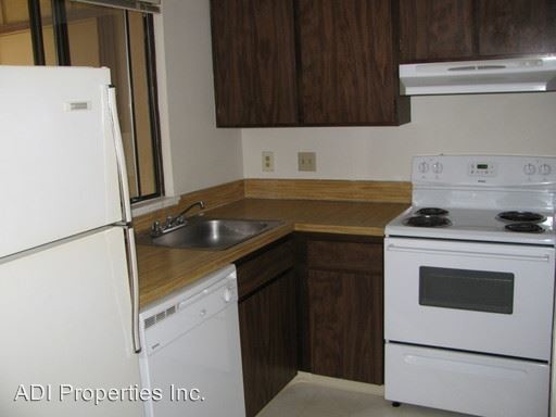 Building Photo - 3864 NW Chemult Pl