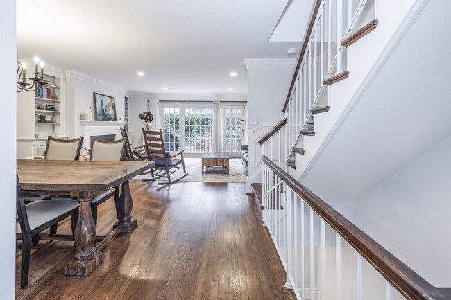 Photo - 4920 Western Ave Townhome