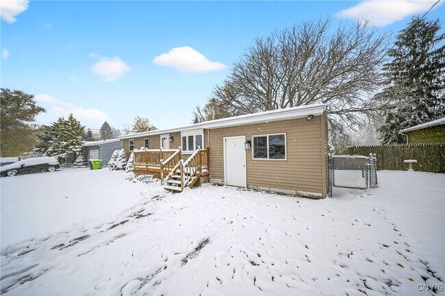 Foto del edificio - 310 Midwood Dr