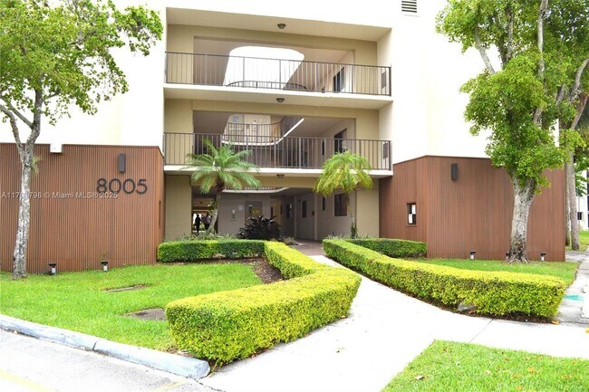 Foto del edificio - 8005 SW 107th Ave