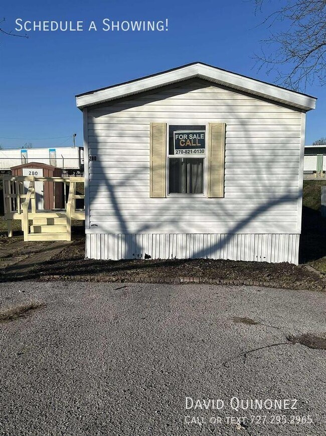 Foto del edificio - 200 Whittington Dr