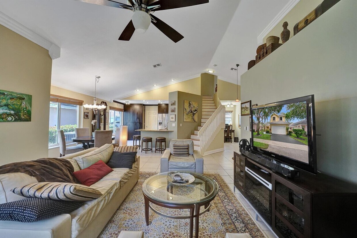 Primary Photo - 2940 Myrtle Oak Cir