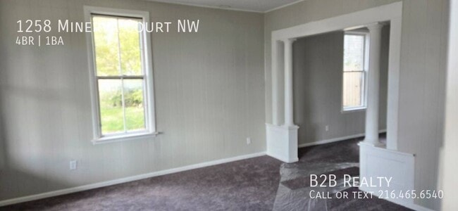 Foto del edificio - 1258 Minerva Ct NW