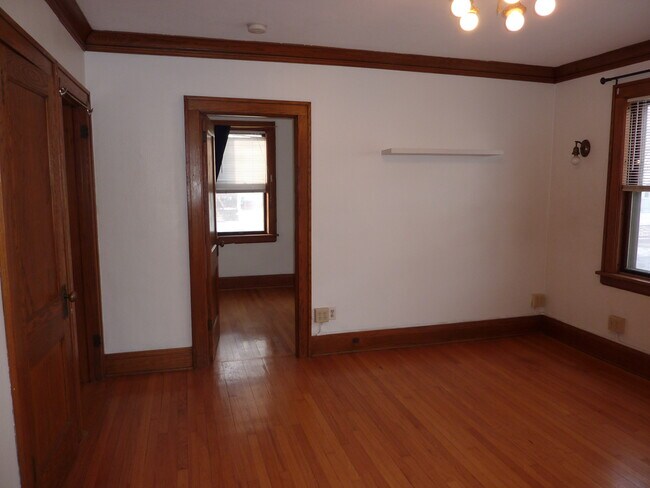 Foto del edificio - 1752 Shields Ave