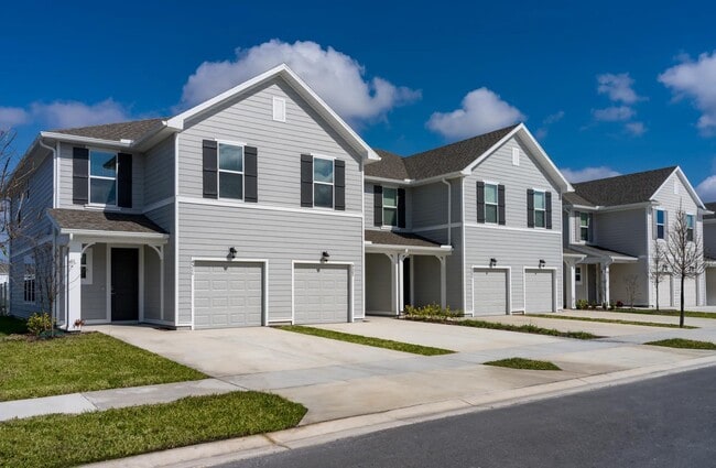 Modern living professionally managed by Mill Creek Residential. - Amavi Kissimmee