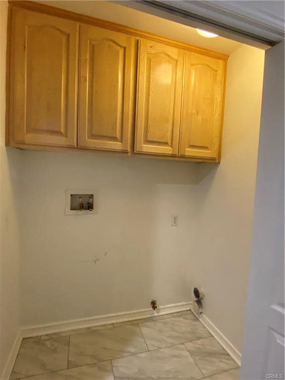 Building Photo - 19303 Cohasset St