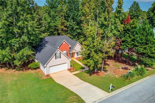 Building Photo - 516 Towler Shoals View