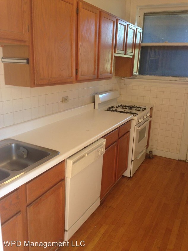 Foto principal - 5407 S Drexel Ave