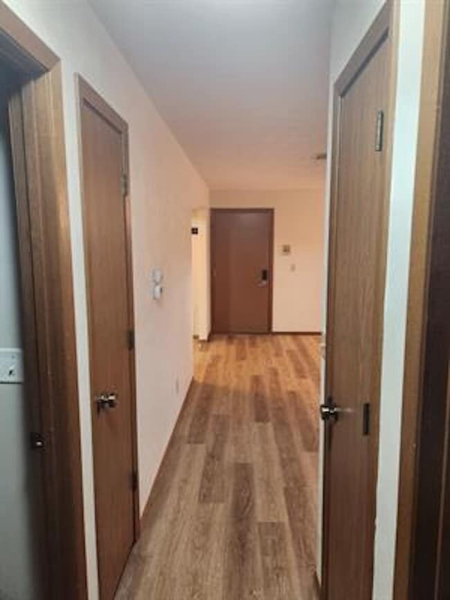 Foto del edificio - 709 Crosstown Ave