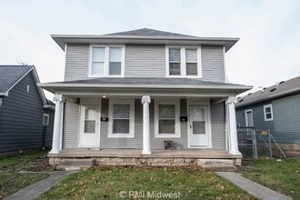 Building Photo - 1016 S Belmont Ave