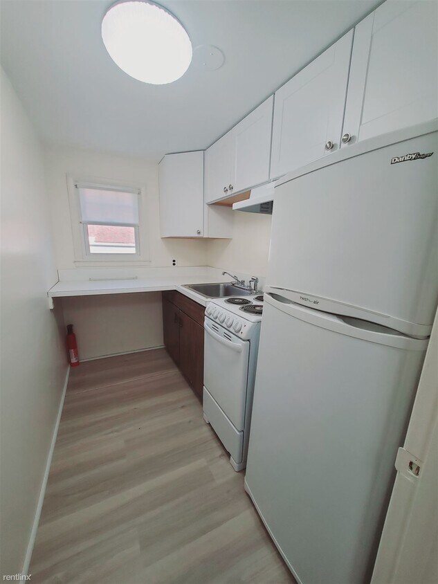 Primary Photo - 1 br, 1 bath Condo - 89 Pine Hill Ave Unit 2