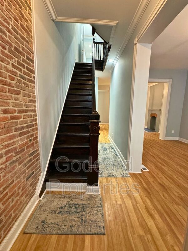 Foto del edificio - 1713 Linden Ave