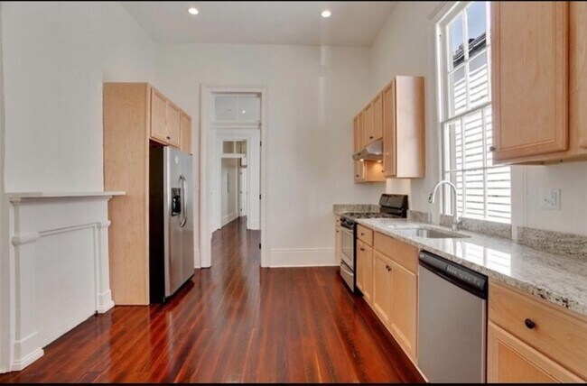 Foto del edificio - 2510 Bienville St