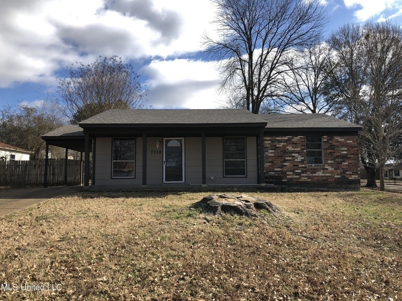 Photo - 7510 Rockingham Drive Unit