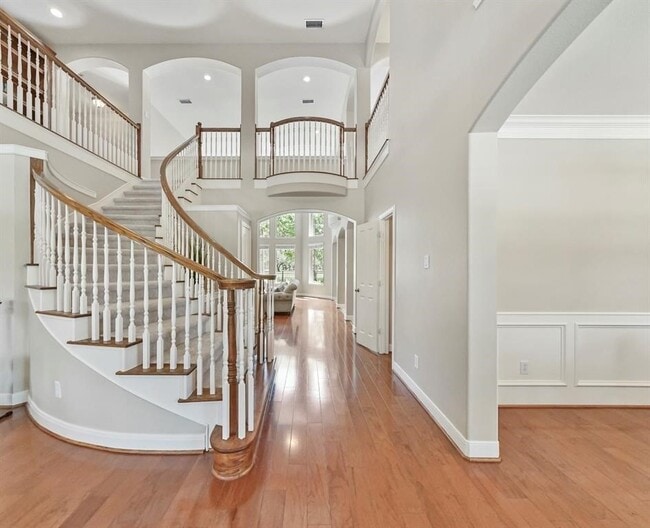Building Photo - 22311 Claysprings Ln