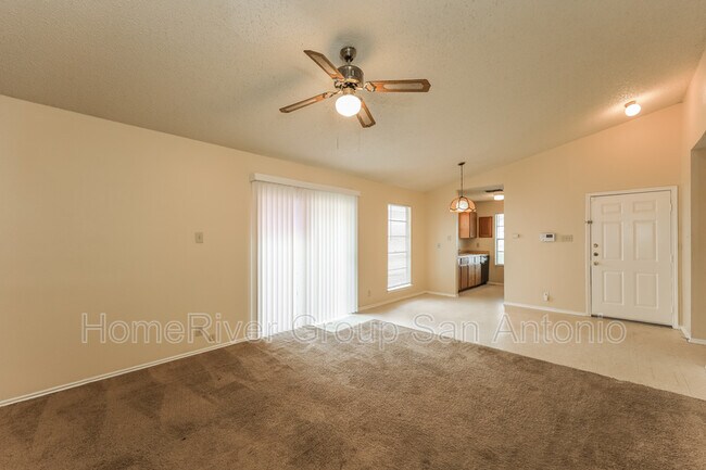 Building Photo - 5305 Ashbury Dr