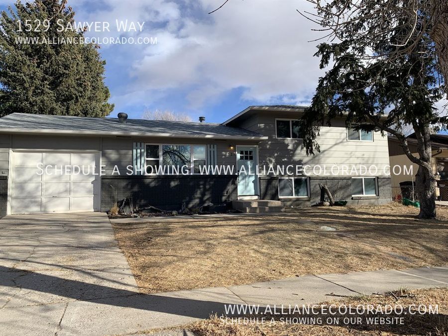 Primary Photo - 1529 Sawyer Way