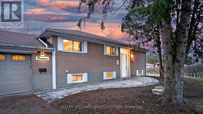 Building Photo - 14 Algonquin Crescent