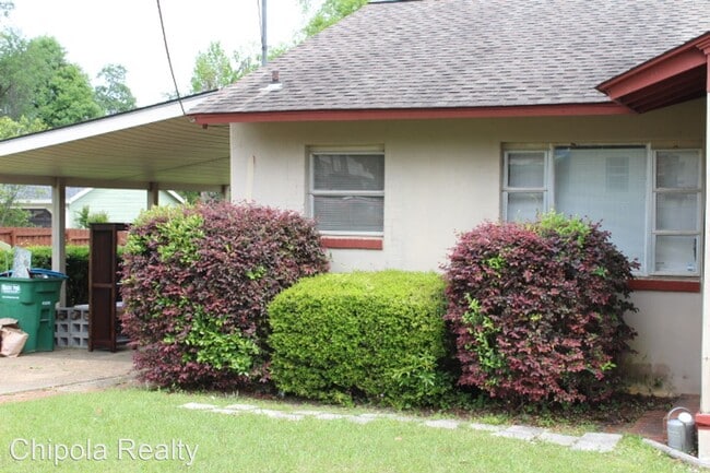 Building Photo - 2 br, 1 bath House - 2992 Caledonia Street