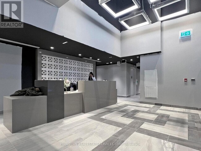Building Photo - 100 Dalhousie St