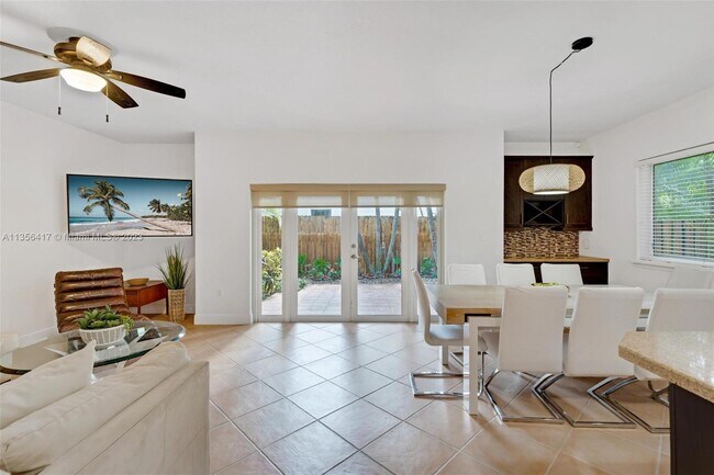 Foto del edificio - 2939 SW 30th Ct