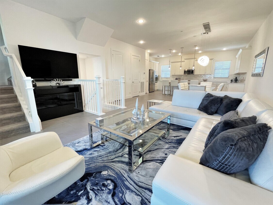 12756 Machiavelli Way, Palm Beach Gardens, FL 33418 Townhome Rentals in Palm Beach Gardens FL