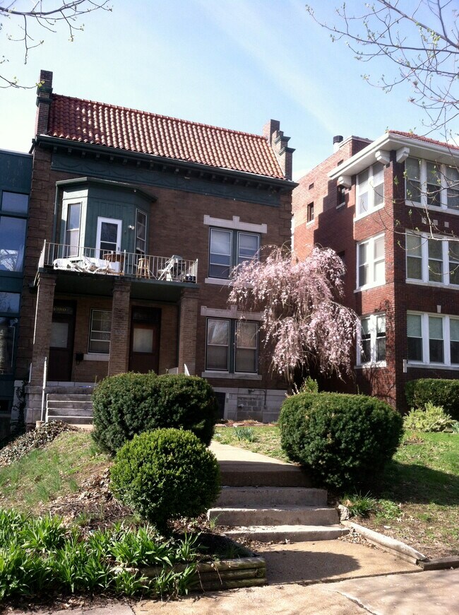 Foto del edificio - 4382 W Pine Blvd