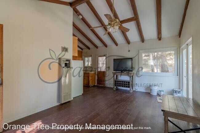 Building Photo - 2 br, 1 bath House - 23796 Skyland Dr.