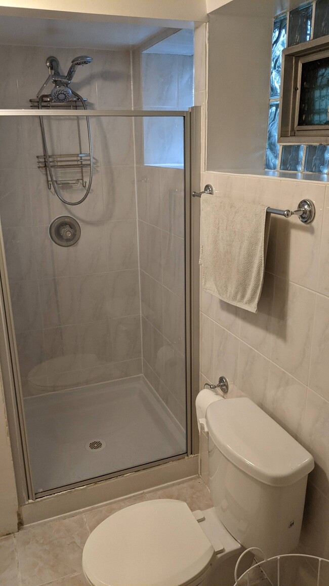 Building Photo - 6410 S Lorel Ave