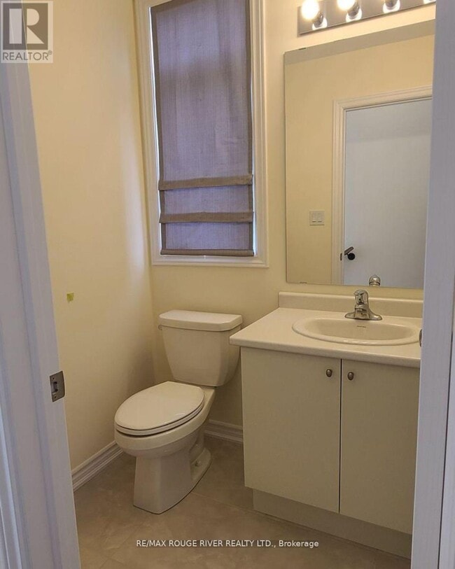 Building Photo - 72 Hickey Ln