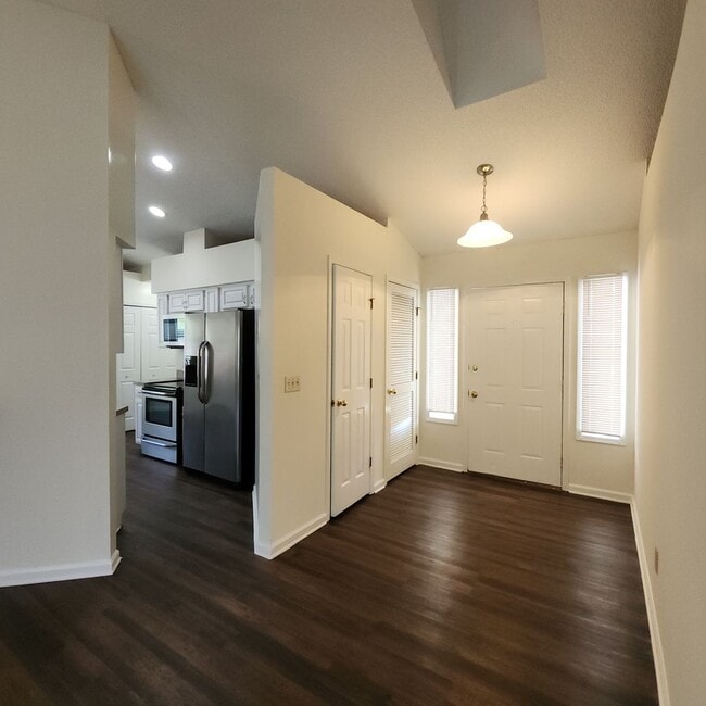 Photo - 3 Bedroom 2 Bath at Chimney Lakes House