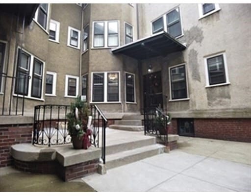 Foto del edificio - 2 Clinton St