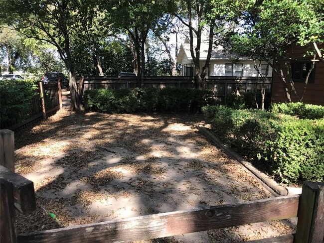 Building Photo - 4609 Avenue B