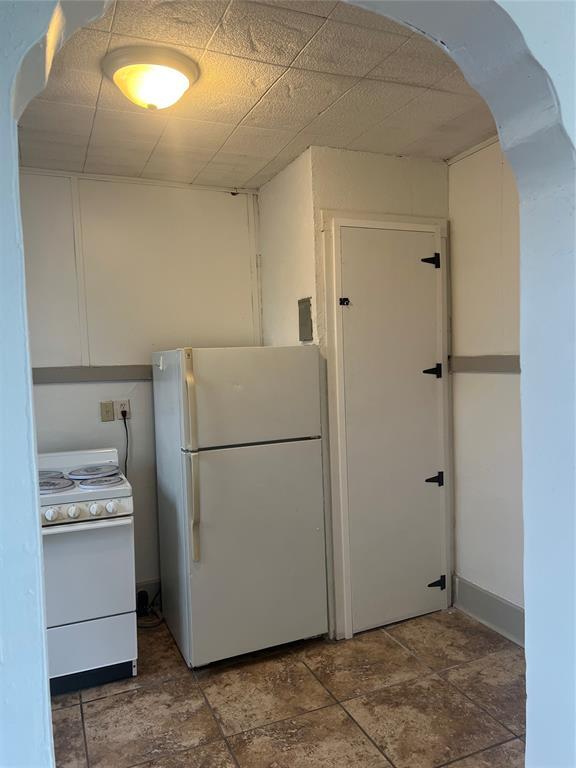 Building Photo - 810 Classen Blvd