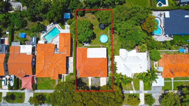 Foto del edificio - 600 SW 25th Rd