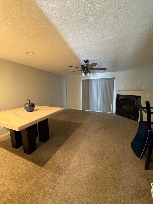 Building Photo - 5173 Aquila Dr
