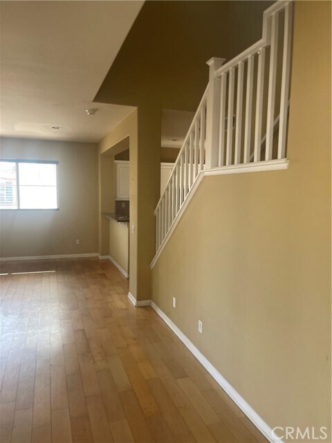 Building Photo - 1882 Lobo