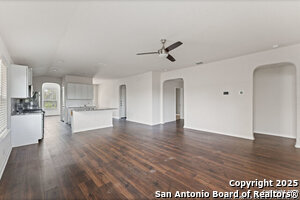 Building Photo - 14820 Goldfinch Wy
