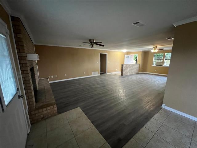 Building Photo - 1541 S State Hwy 78