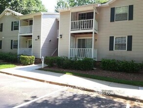 Building Photo - 900 Hanahan Ct